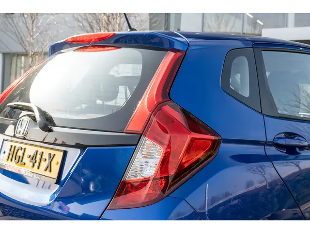 Honda Jazz 1.3i VTEC COMFORT 2018 Benzine 43
