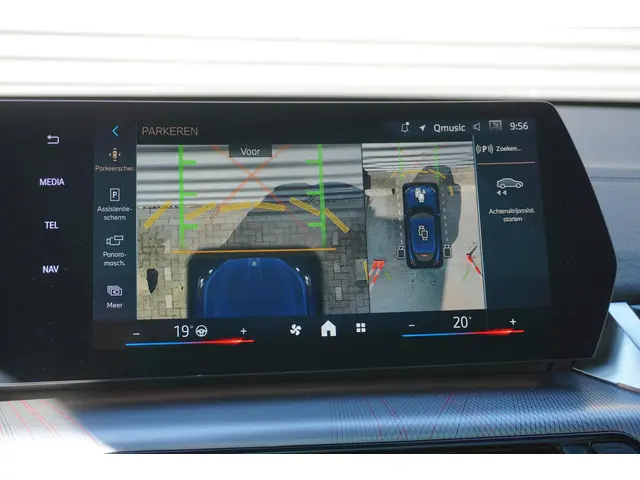 BMW iX2 xDrive30 2025 Elektrisch 18