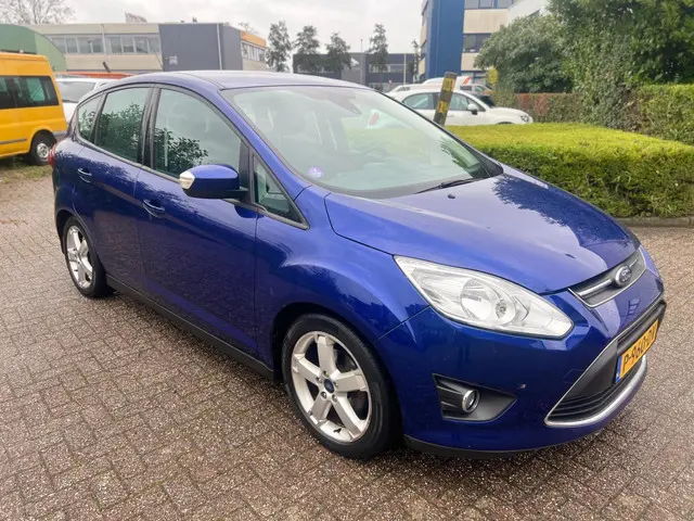 Ford C-MAX 1.0 Titanium 2014 Benzine 2