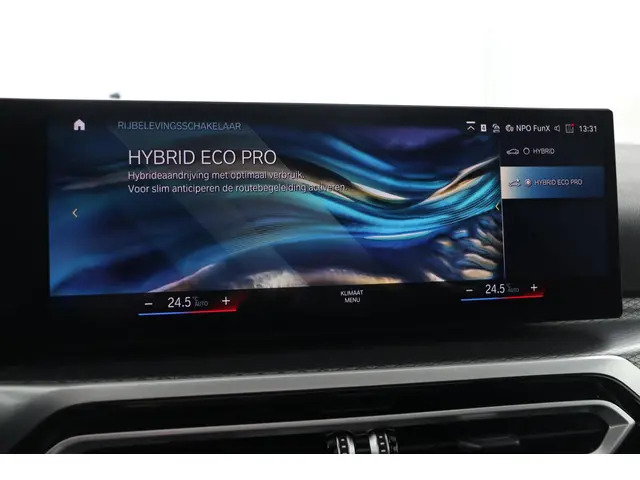 BMW 3 Serie 320e 2024 Hybride Benzine 63