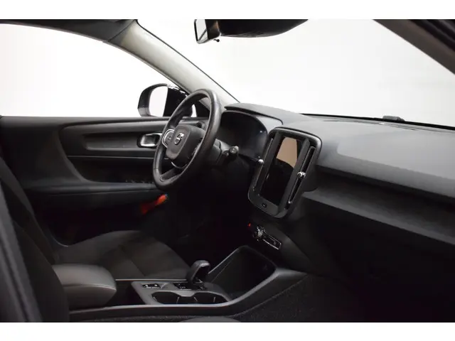 Volvo XC40 54000km T3 164pk AUT8 BNS Pro 2021 Benzine 20
