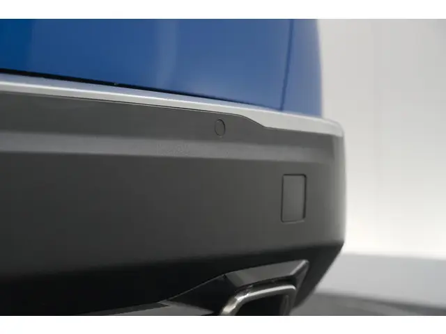 Peugeot 2008 PureTech 130 Allure 2020 Benzine 25