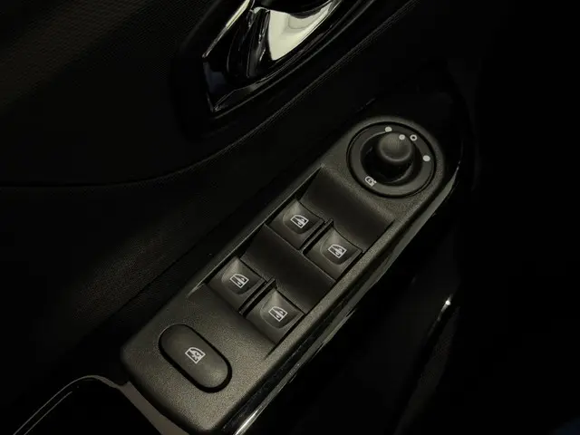 Renault Captur 0.9 TCe 90 Dynamique 2016 Benzine 18