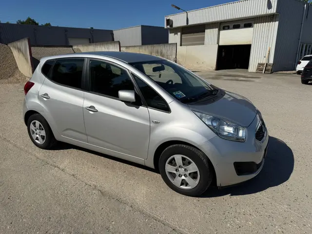 Kia Venga 3