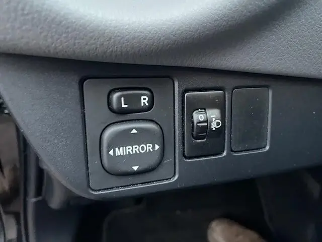 Toyota Yaris 1.3 VVT-i Aspiration 2016 Benzine 15