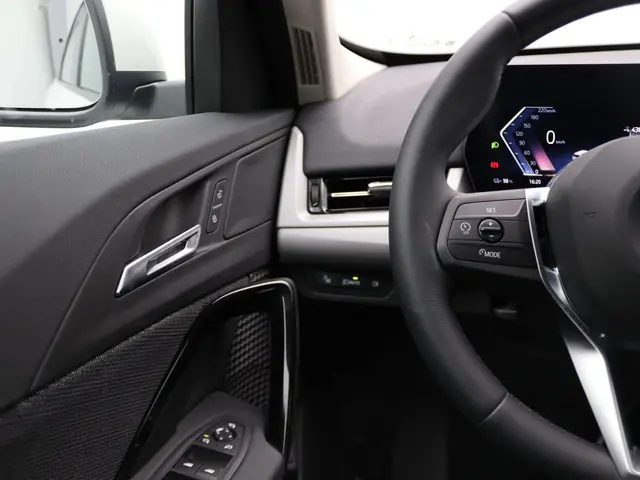 BMW iX1 eDrive20 67 kWh 2025 Elektrisch 14