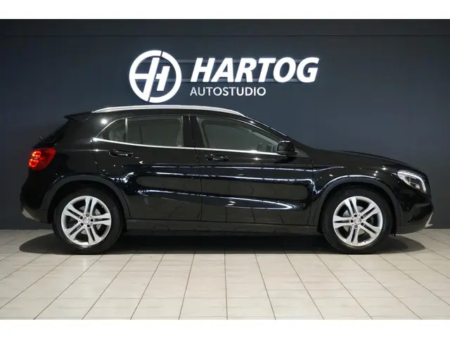 Mercedes-Benz GLA 180 Ambition 2015 Benzine 6