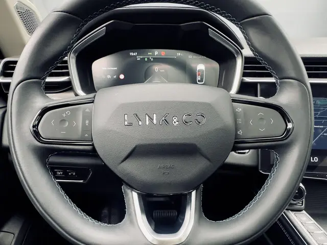 Lynk & Co 01 1.5 Pano/Navi/Camera 2023 Hybride Benzine 14