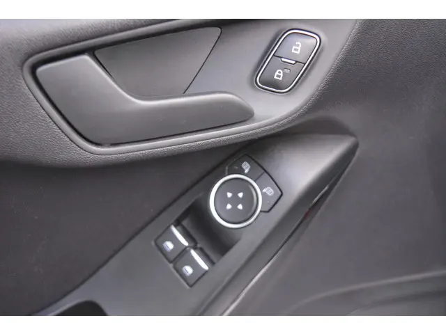 Ford Fiesta 1.0 EcoBoost Connected 2020 Benzine 31