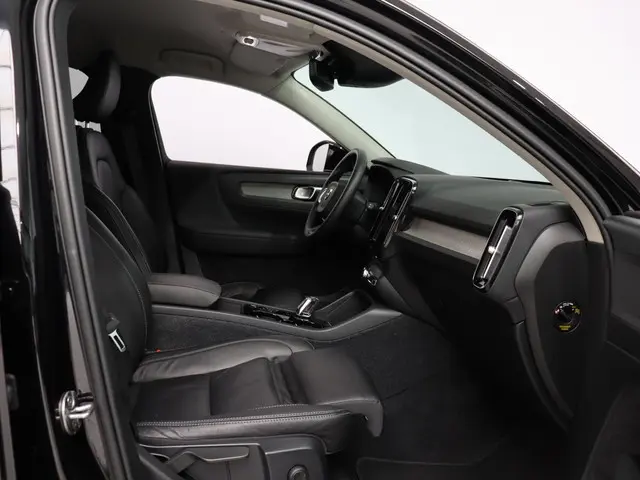 Volvo XC40 T4 Recharge Inscription 2022 Hybride Benzine 9