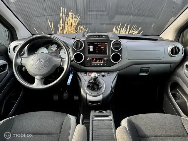 Citroën Berlingo combi 1.2 PureTech Feel 2016 Benzine 6