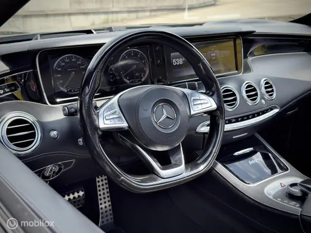 Mercedes-Benz S-Klasse Cabrio AMG 63 4Matic 2016 Benzine 3