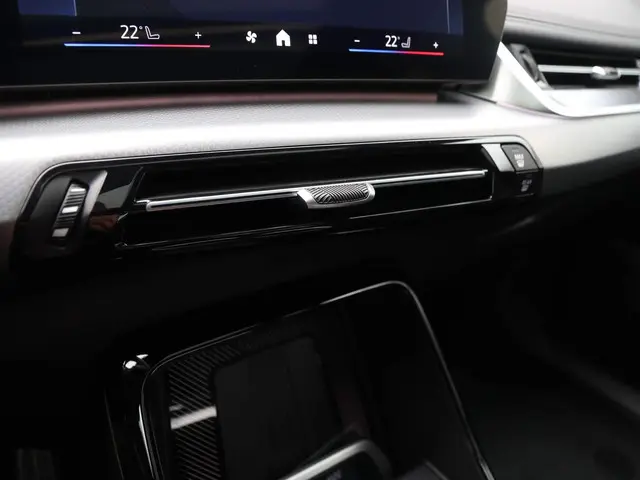 BMW iX1 xDrive30 67 kWh 2025 Elektrisch 14