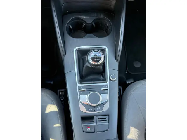 Audi A3 Sportback 1.0 TFSI 2017 Benzine 24