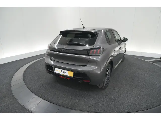Peugeot 208 PureTech 100 Allure Pack 2023 Benzine 52