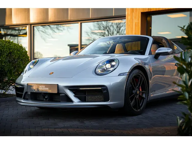 Porsche 911 3.0 Targa 4 GTS 2023 Benzine 13