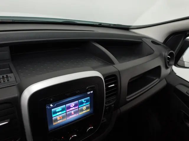 Renault Trafic 2.0 dCi145pk automaat L1H1 2021 Diesel 23