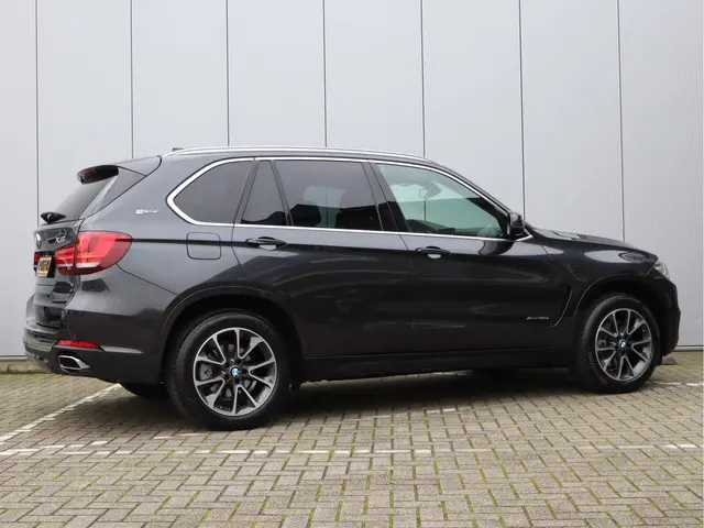BMW X5 xDrive40e High Executive 2017 Hybride Benzine 6