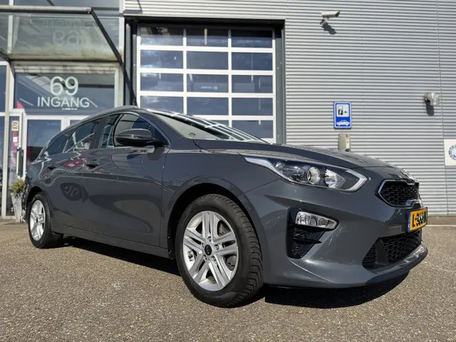 Kia Ceed Sportswagon 1.5 T-GDi DynamicLine 2021 Benzine 13