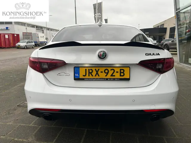 Alfa Romeo Giulia 2.0T Super 2019 Benzine 7