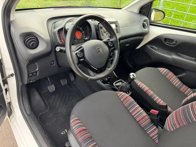 Citroën C1 1.0 VTi Feel met airco 2020 Benzine 10