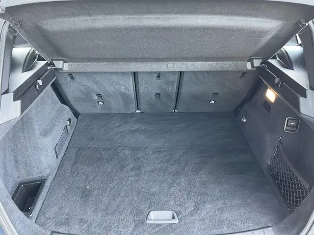 BMW 2 Serie Active Tourer 225xe 2015 Hybride Benzine 44