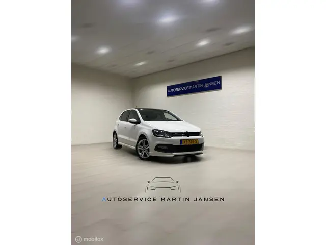 Volkswagen Polo 1.2 TSI Highline R-line 2012 Benzine 2