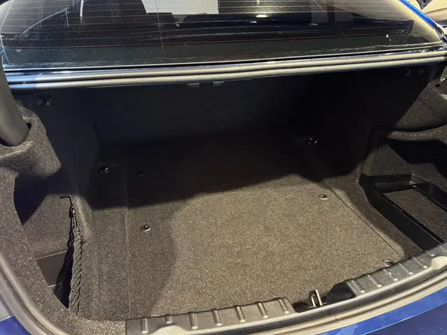 BMW 3 Serie 318i Executive 2017 Benzine 30