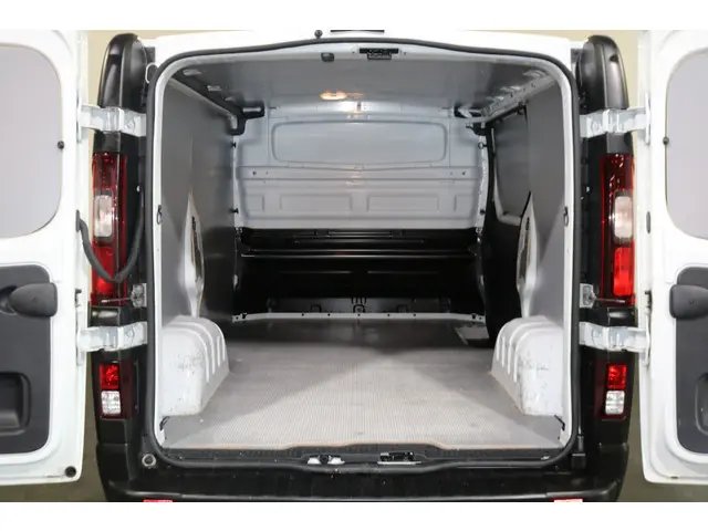 Fiat Talento 1.6 MJ L1 H1 Airco Trekhaak 2018 Diesel 15