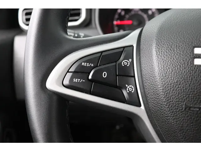 Dacia Duster 1.0 TCe 100 ECO-G Journey 2024 Benzine 30