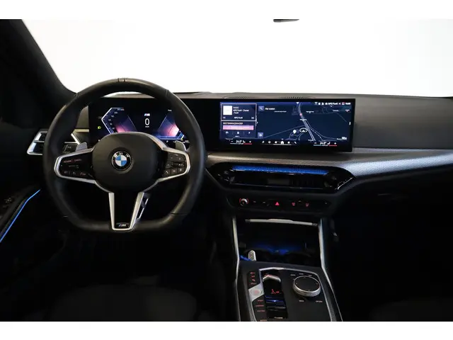 BMW 3 Serie Touring 320i 2025 Benzine 11