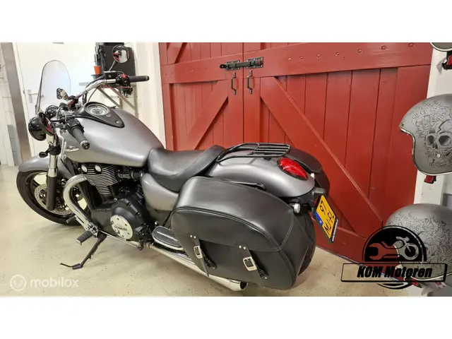 Triumph THUNDERBIRD Storm ABS 2014 Benzine 9