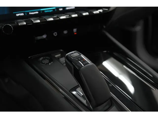 Peugeot 508 SW 1.6 HYbrid Allure 2022 Hybride Benzine 42