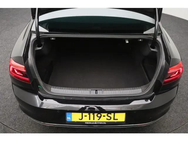 Volkswagen Passat 2.0 TSI R-Line Business + 2020 Benzine 16