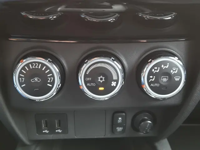 Mitsubishi ASX 1.6 Cleartec Connect Pro+ 2019 Benzine 13