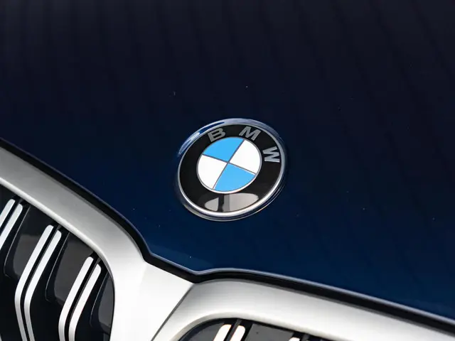 BMW 3 Serie Sedan 318i 2025 Benzine 17