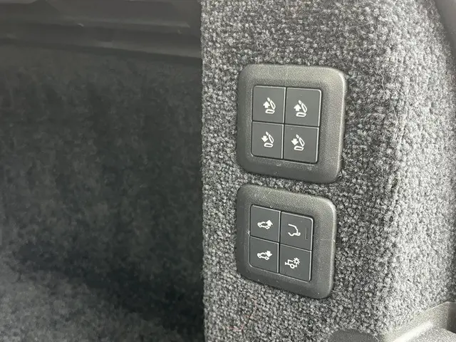 Land Rover Range Rover 4.4 SDV8 Vogue 2018 Diesel 34