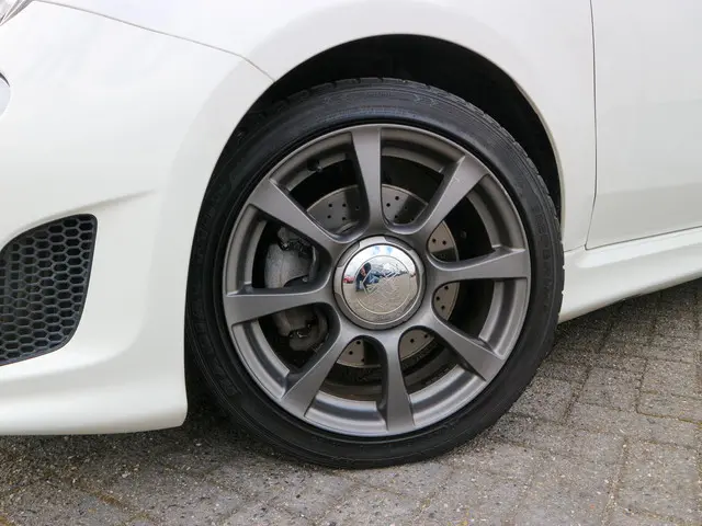 Abarth 500 1.4 T-Jet Custom 2015 Benzine 3