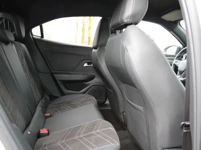 Opel Mokka 1.2 Turbo Ultimate 2024 Benzine 8