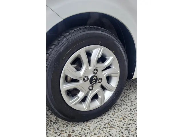 Kia Picanto 1.0 MPi Dream team 2020 Benzine 3