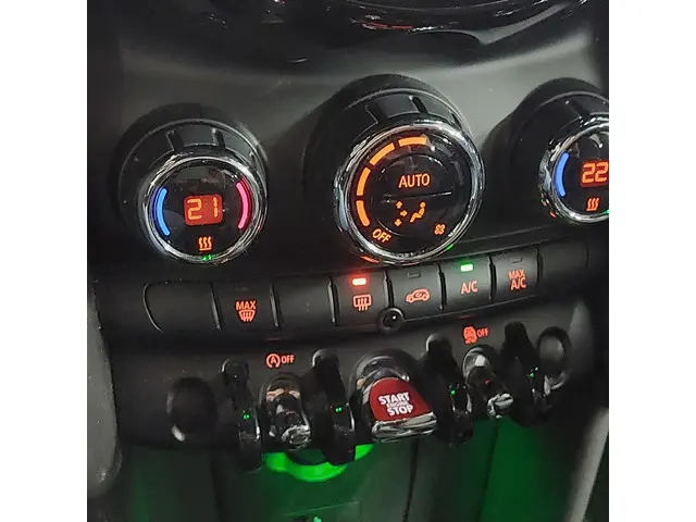 MINI Cooper 1.5 Pepper-100 KW NL-auto 2020 Benzine 31