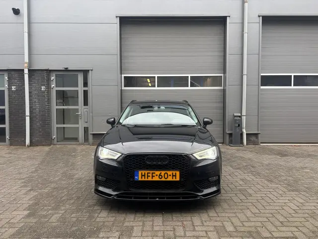 Audi A3 SPORTBACK 1.8 TFSI Ambition 2013 Benzine 2