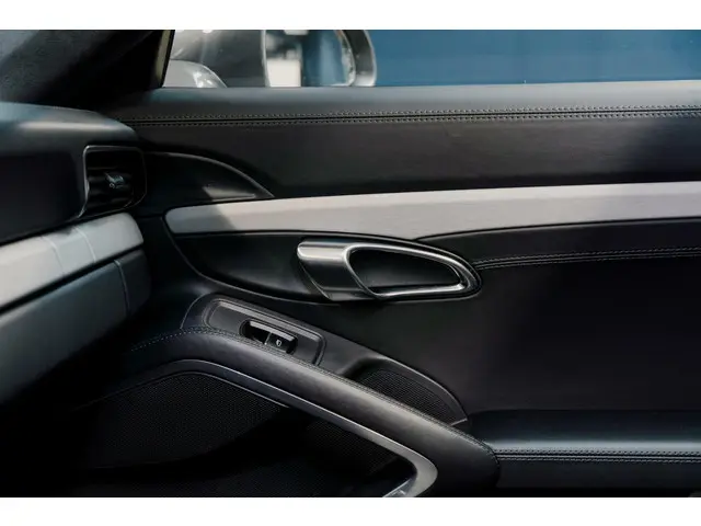 Porsche 911 3.8 Carrera S 2013 Benzine 26