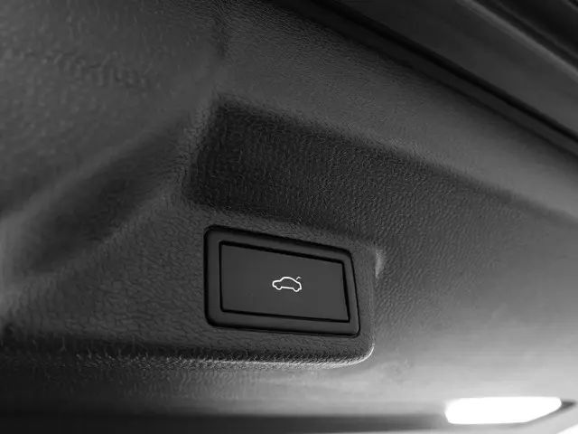 Volkswagen ID. Buzz 1st 204pk 77kWh 2023 Elektrisch 26