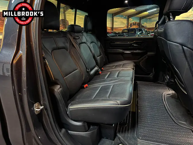 Dodge Ram 1500 5.7 V8 4x4 Crew Cab Limited 2023 LPG/Gas 23