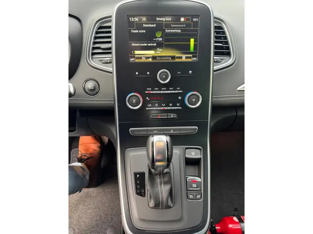 Renault Scénic TCe 140 EDC Intens 2022 Benzine 14