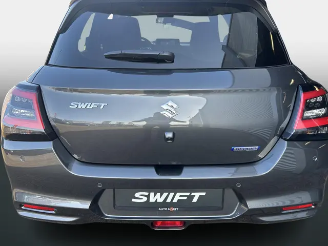 Suzuki Swift 1.2 Select Smart Hybrid 2025 Benzine 6