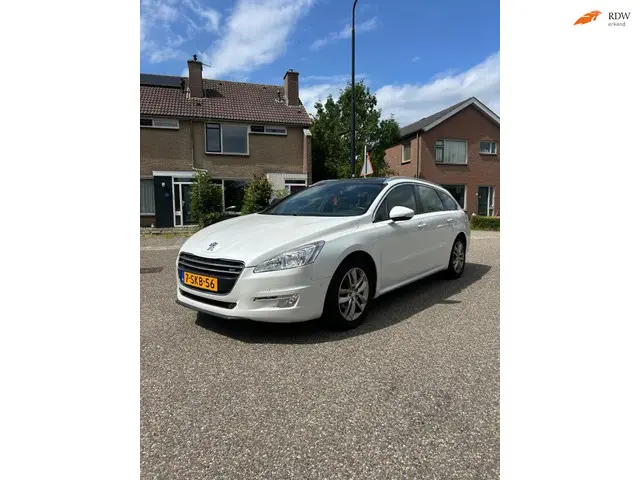 Peugeot 508 SW 1.6 e-HDi Blue Lease Executive 2013 Diesel
