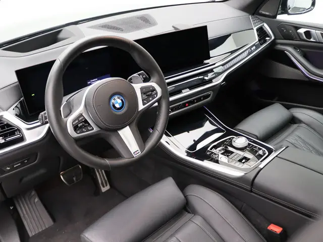 BMW X5 xDrive50e 2024 Hybride Benzine 10