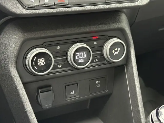 Dacia Sandero Stepway 1.0 TCe 110 Extreme 2024 Benzine 21